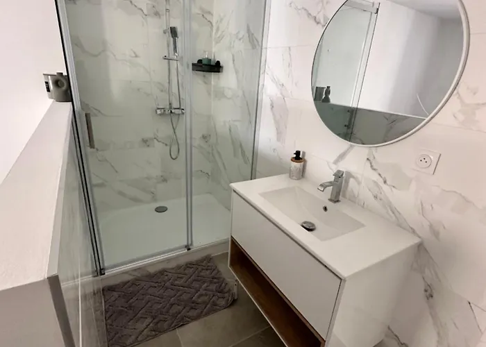 Centre-ville Apartman Bédarieux