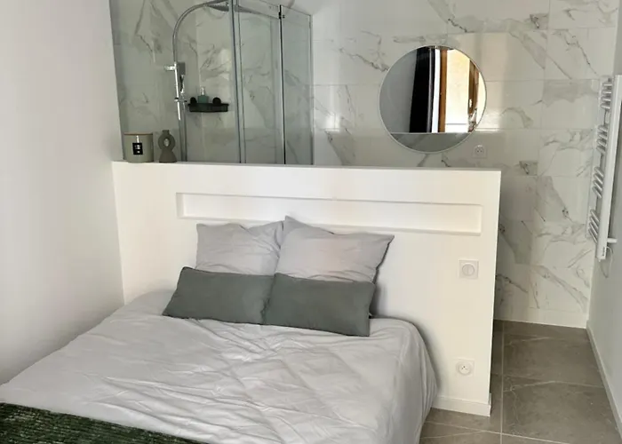 Centre-ville Apartman